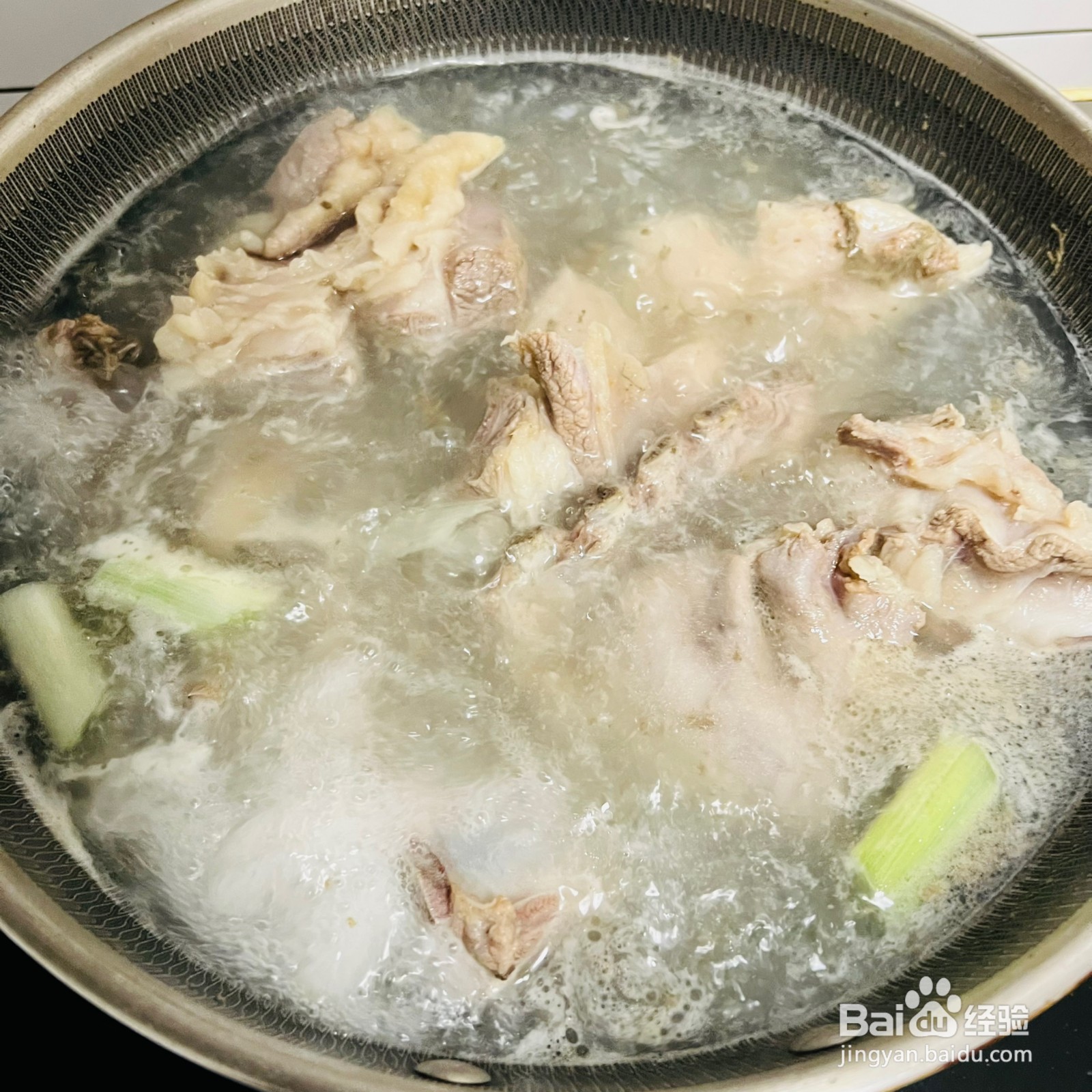 孜然羊排炖萝卜的做法