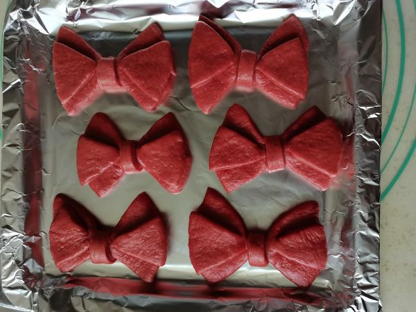 网红蝴蝶结面包