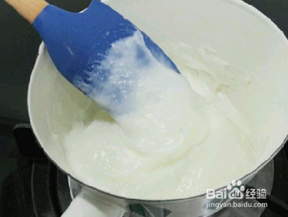 脆皮炸鲜奶怎么做？脆皮炸鲜奶做法图文详解