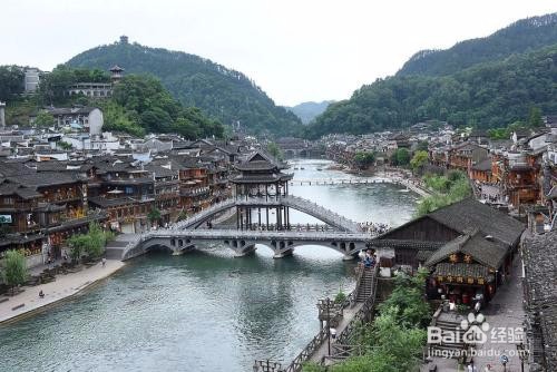 凤凰城旅游攻略