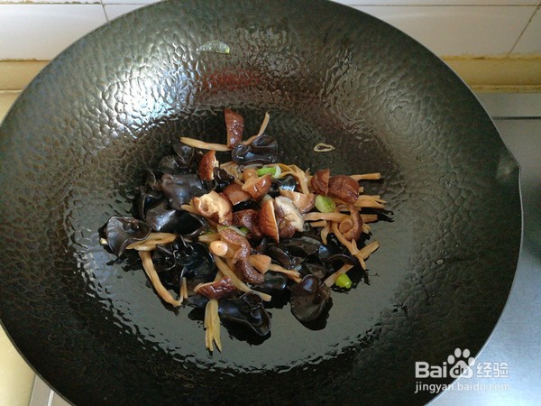 烤麸烩菜怎样做