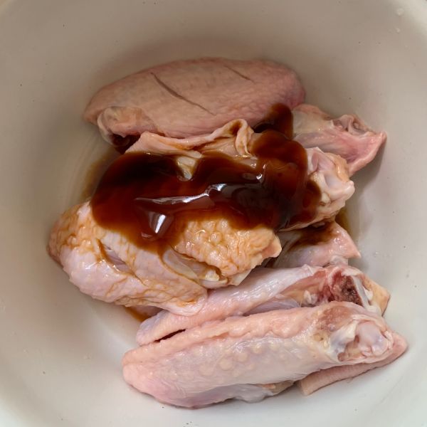 红烧鸡翅裹芝士