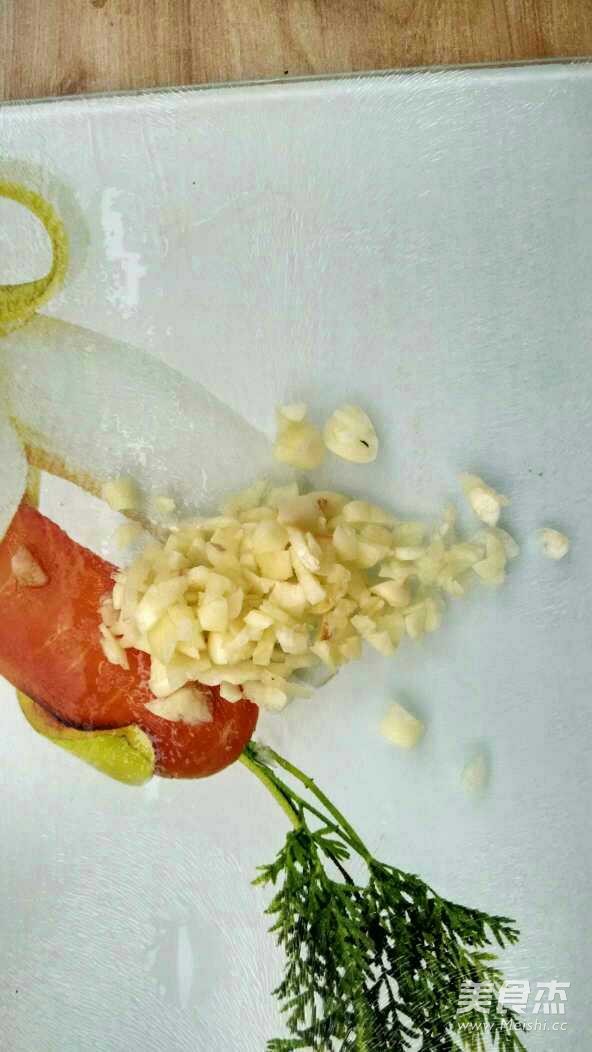 蒜蓉粉丝蒸秋葵