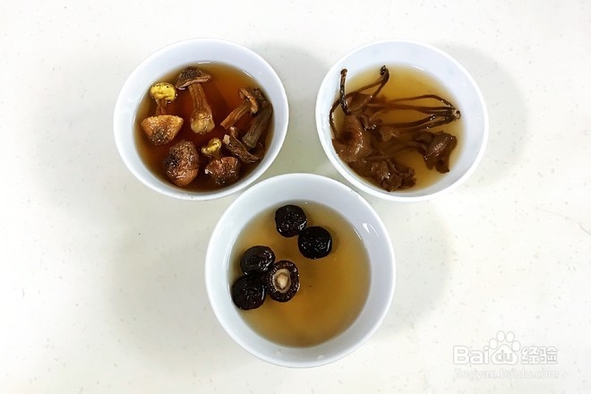 营养健康的乌鸡汤