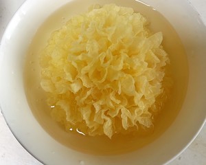 银耳莲子粥怎么做