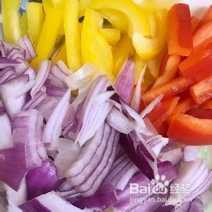 教你制作美味的番茄虾球芝士焗饭