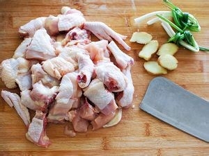 香菇栗子鸡的做法