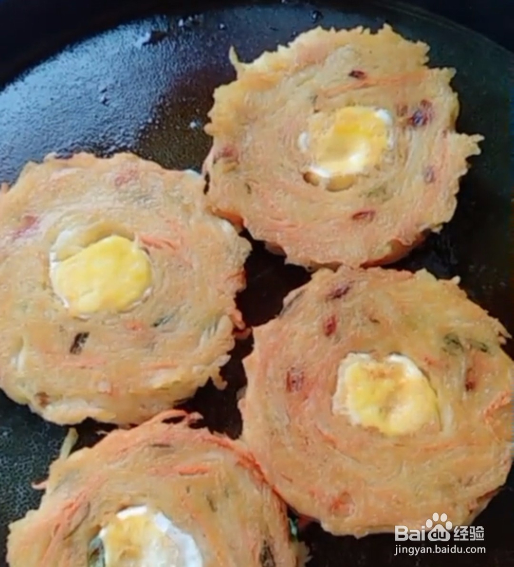 鸟巢鸡蛋饼的家庭版做法