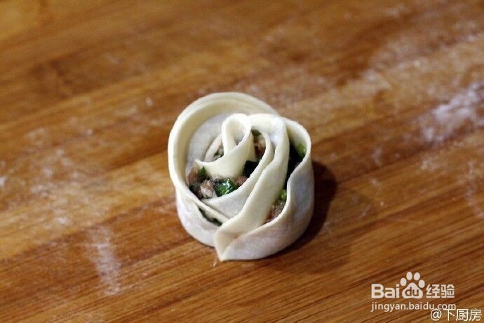 简单的玫瑰花饺子