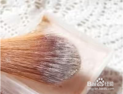 男生学化妆好不好呢？