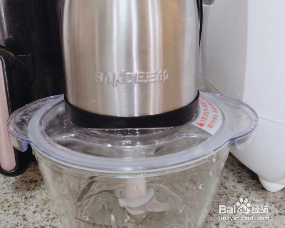 姐姐为我做的鸡肉丸