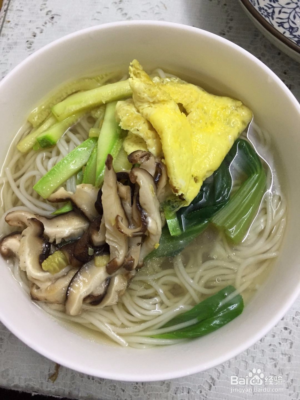 生抽淋金针菇的做法