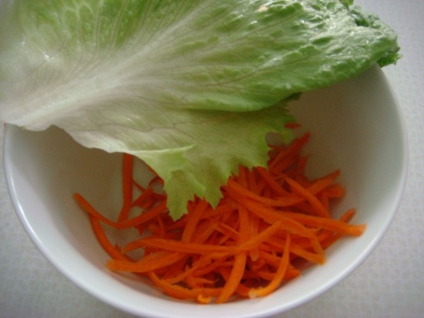 吞拿鱼汉堡包这样做才美味,你会做吗?