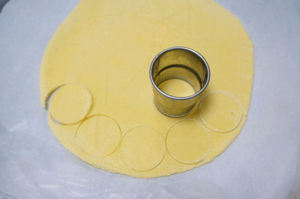 巧克力花生酥皮泡芙