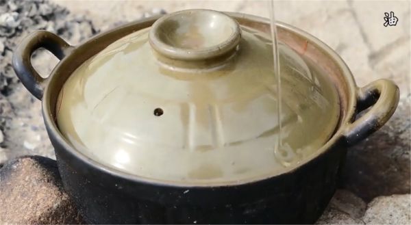 北极虾腊味煲仔饭