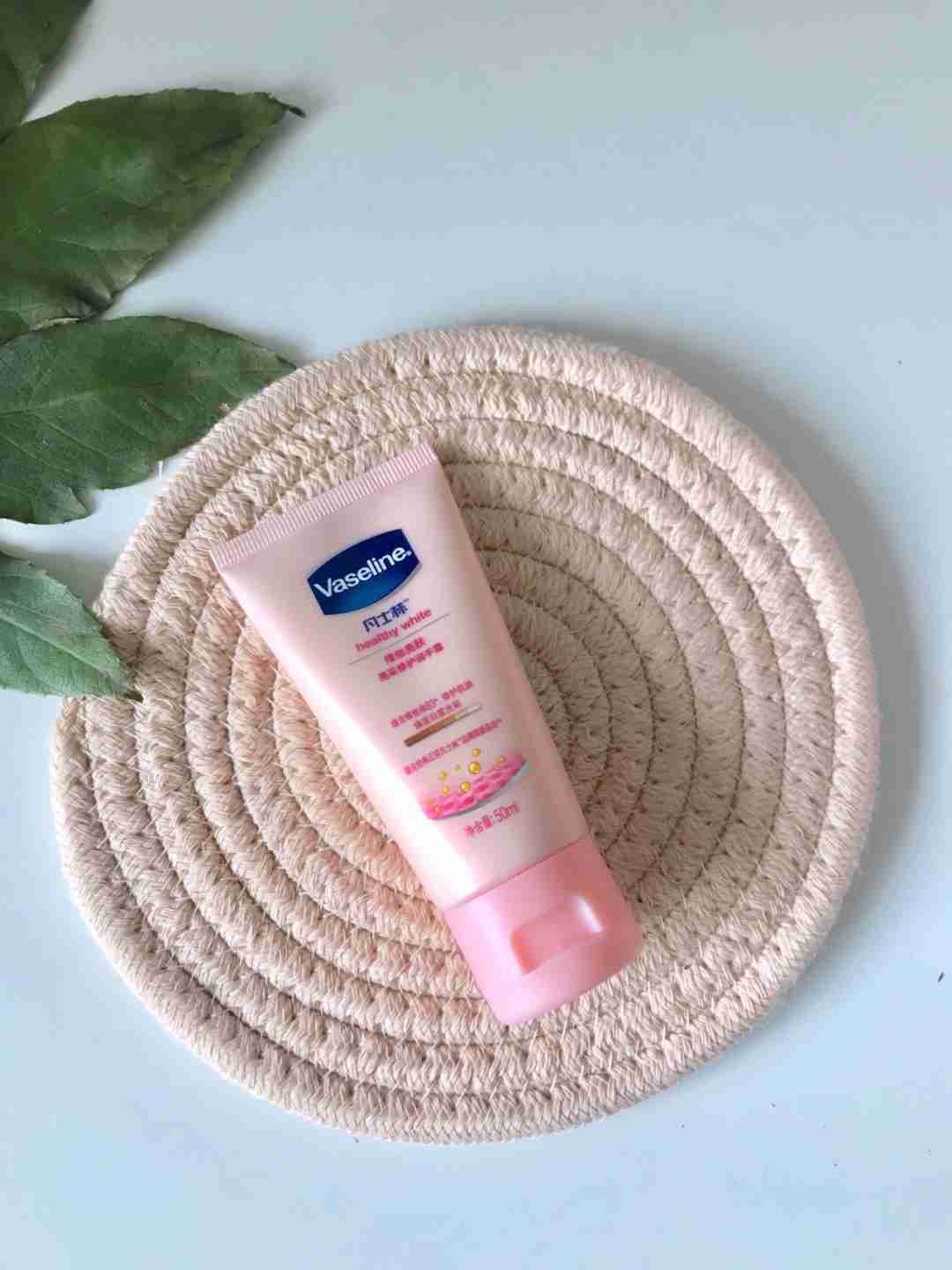 精致猪猪女孩必备护手霜！冬天摆脱干燥起皮粗糙手