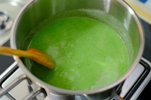 西兰花奶油浓汤意面