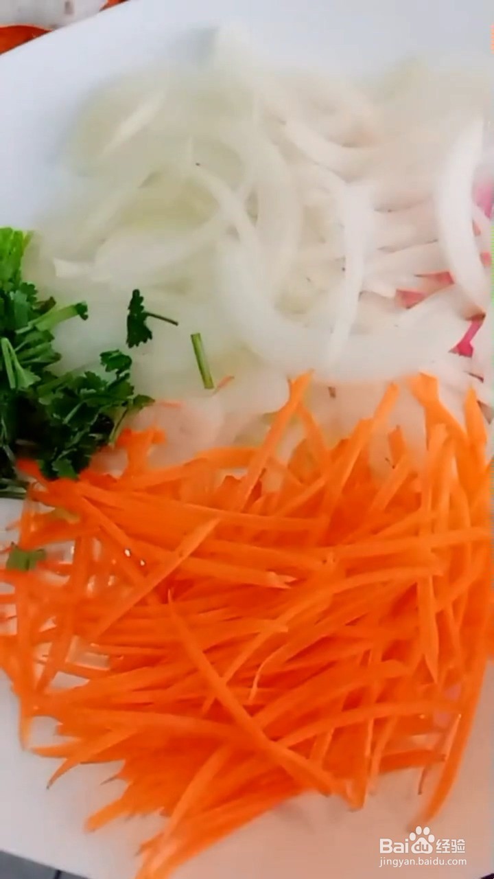 超级好吃下饭的酸辣木耳怎样做