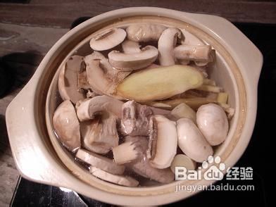 怎样清炒蘑菇？