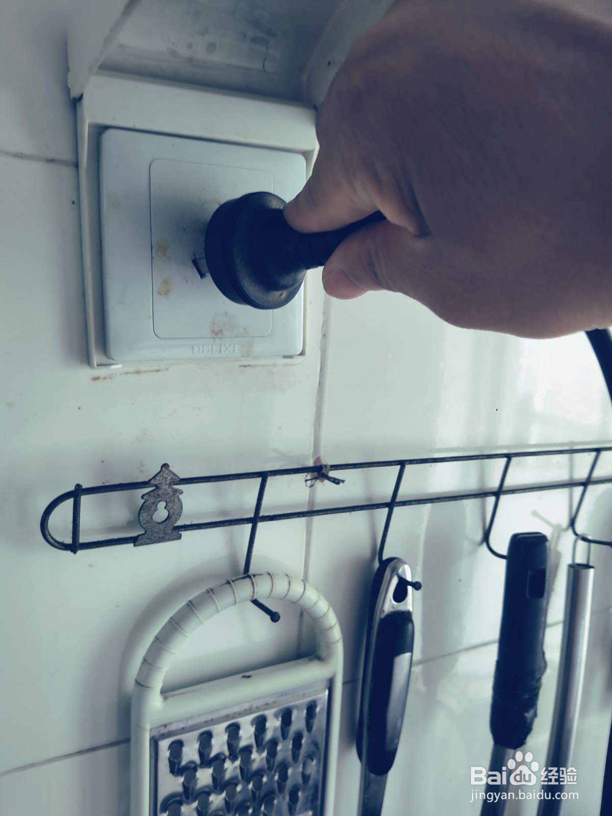 电脑电源线给电饭锅用