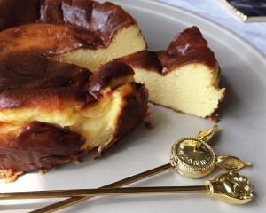 巴斯克烤芝士蛋糕怎么做好吃