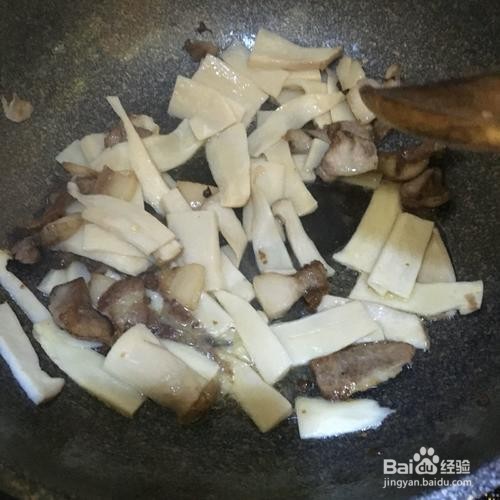 杏鲍菇炒肉怎么做