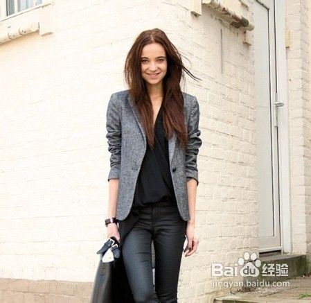 添外套小玩性感不减格调