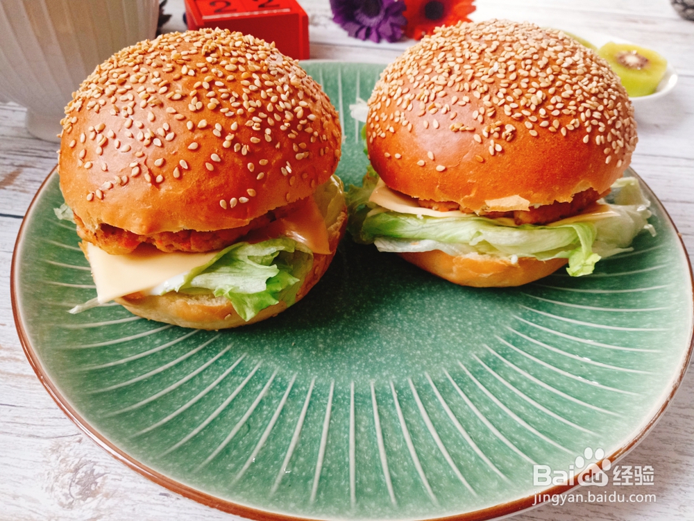 糕点猪肉汉堡的教程