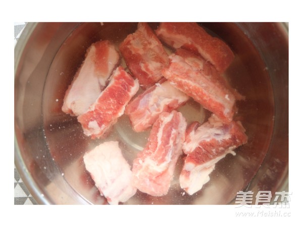 蒜香椒盐排骨