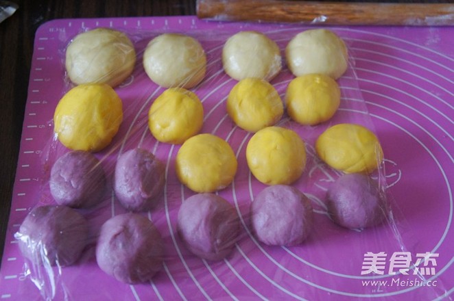 彩虹土司的做法