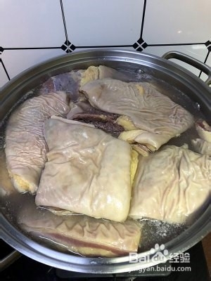 五香带皮驴肉怎么做？