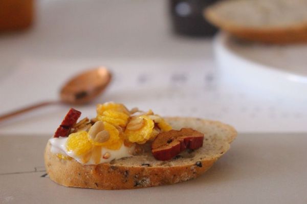 黑芝麻无花果软欧