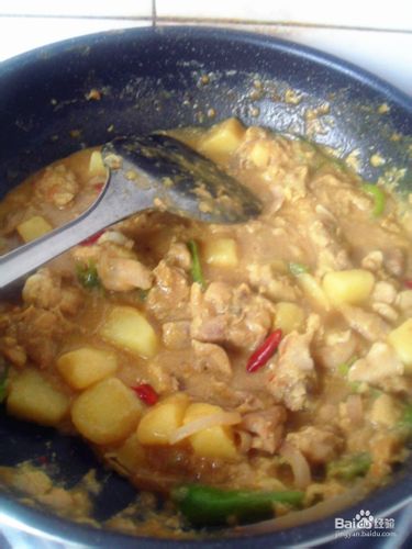 浓香十足的金包咖喱鸡