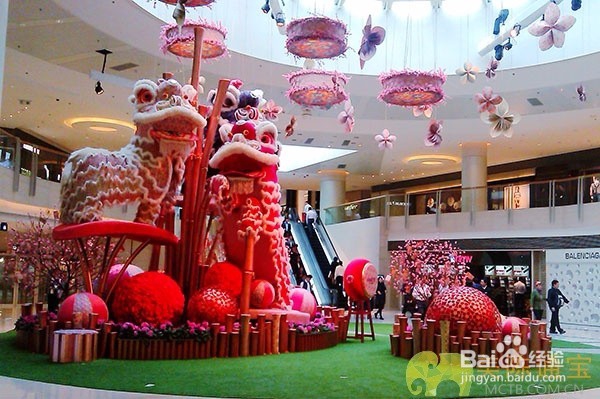 2017中小型企业新年店面美陈装饰的小技巧