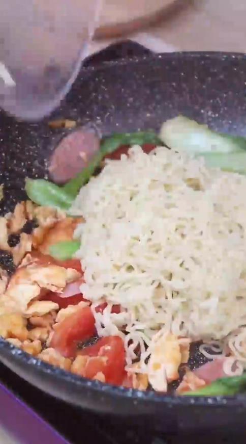 怎样做炒方便面