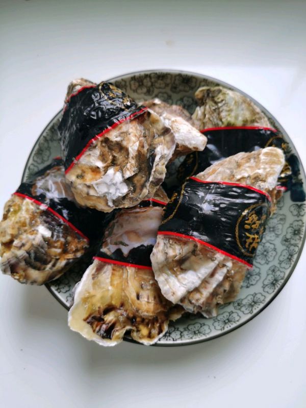 蒜泥魔芋烤生蚝