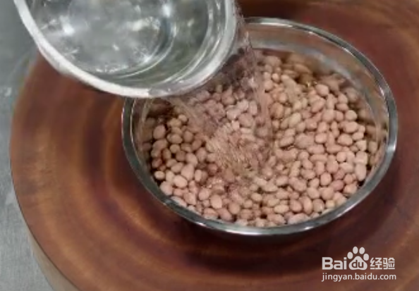 酥脆花生米的做法