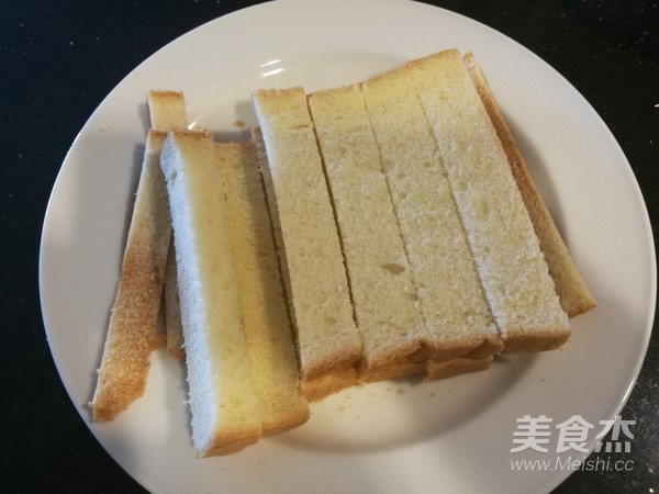 蒜香吐司条的做法