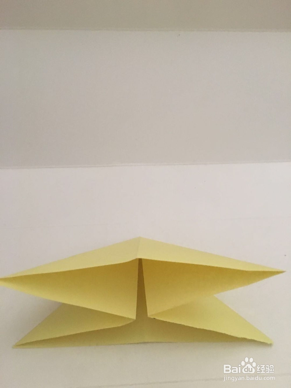 两朵郁金香用彩纸怎么简单的折叠呢