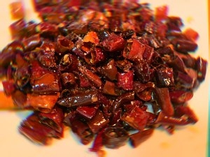 辣子鸡胸肉怎么做