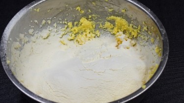 圣诞孩子最爱的糖霜饼干的做法