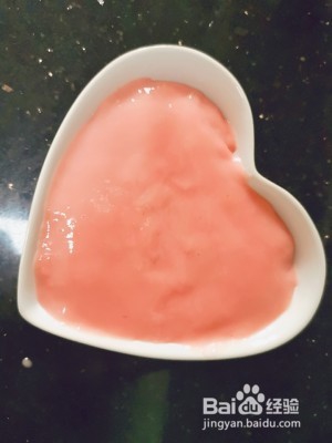 不用烤箱的万能版草莓布丁