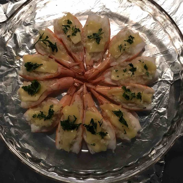 蒜蓉芝士虾的做法