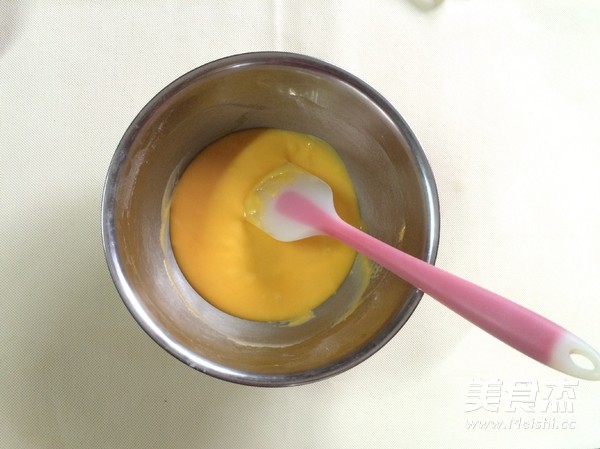 不回缩的戚风杯子蛋糕