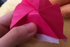五瓣川崎玫瑰折纸方法