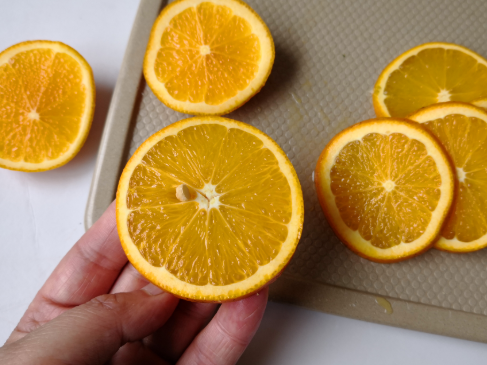 橙皮可以和红枣一起泡茶喝吗