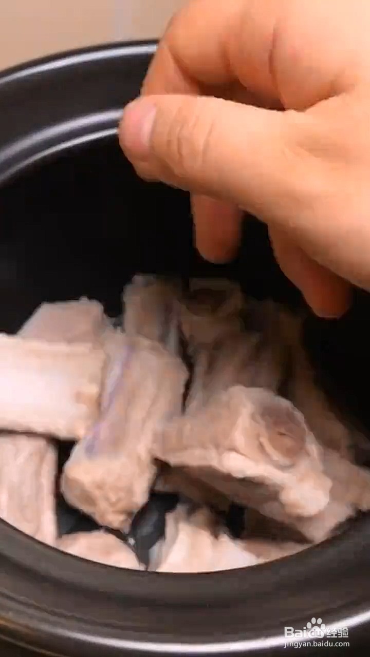 如何制作莲藕排骨汤
