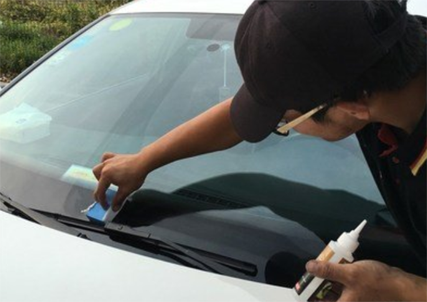 汽车雨痕怎么洗掉