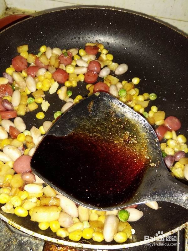 五彩丁炒台湾香肠