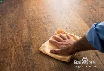 地板油腻腻怎么清洗